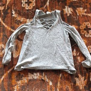 Cold shoulder top
